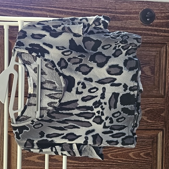 299 EUC MARY JANE CROP TOP - Picture 1 of 3